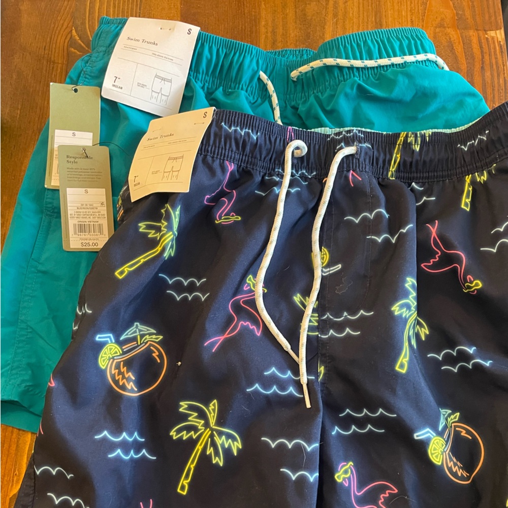 Men’s Swim Trunks 2 Pair Lot Target - NWT